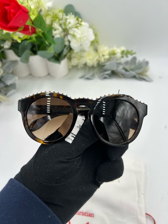 Women\'s Christian Louboutin ANOUCK LB0024 acetate sunglasses made in Italy main image 4